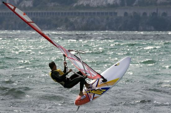 wind-surf-lago-di-garda